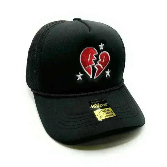Hat Zone Other - Triste Heart Mesh Trucker Snapback (Black)
